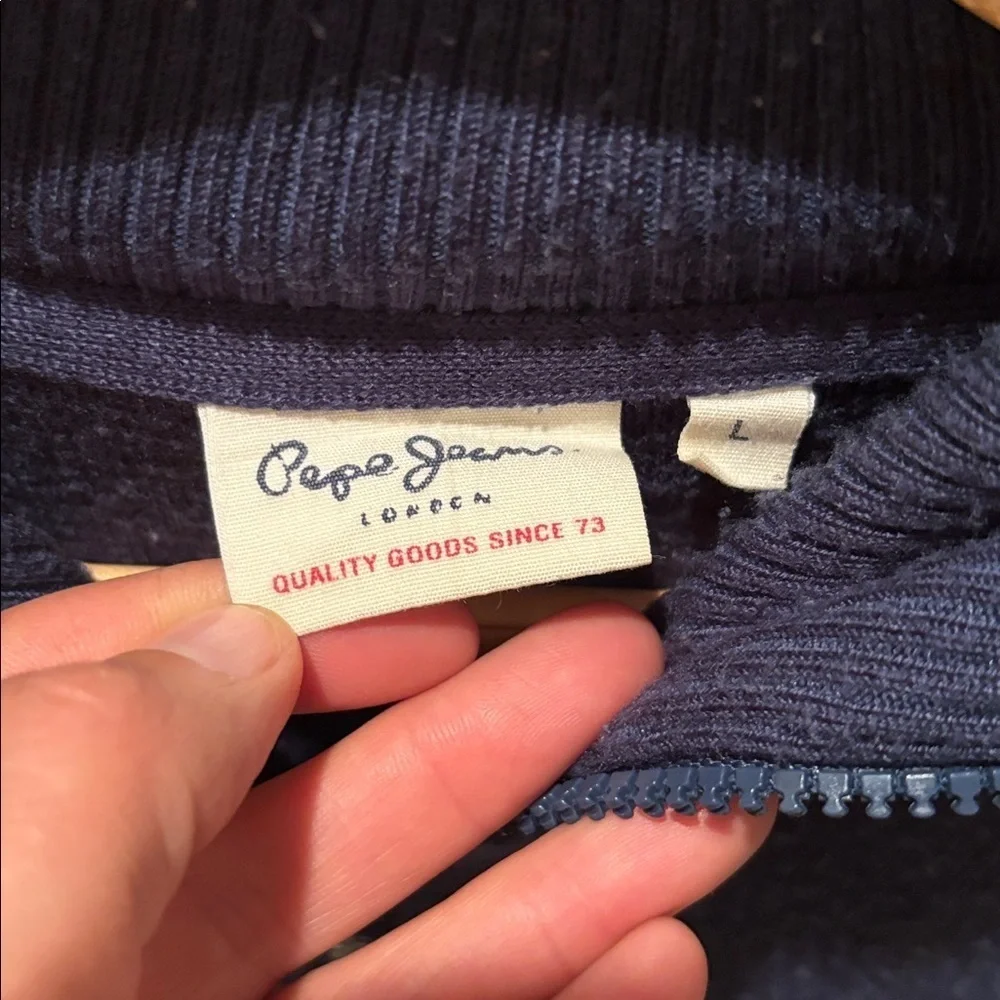 Vintage Y2K Pepe Jeans Dark Blue and Light Blue  sweater Jacket